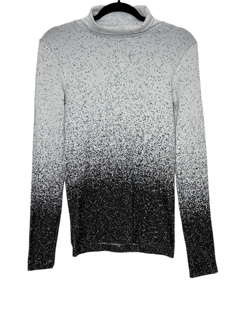 Athleta Shirt Size Small Black White Spotted Turtleneck Long Sleeve‎ Stretch